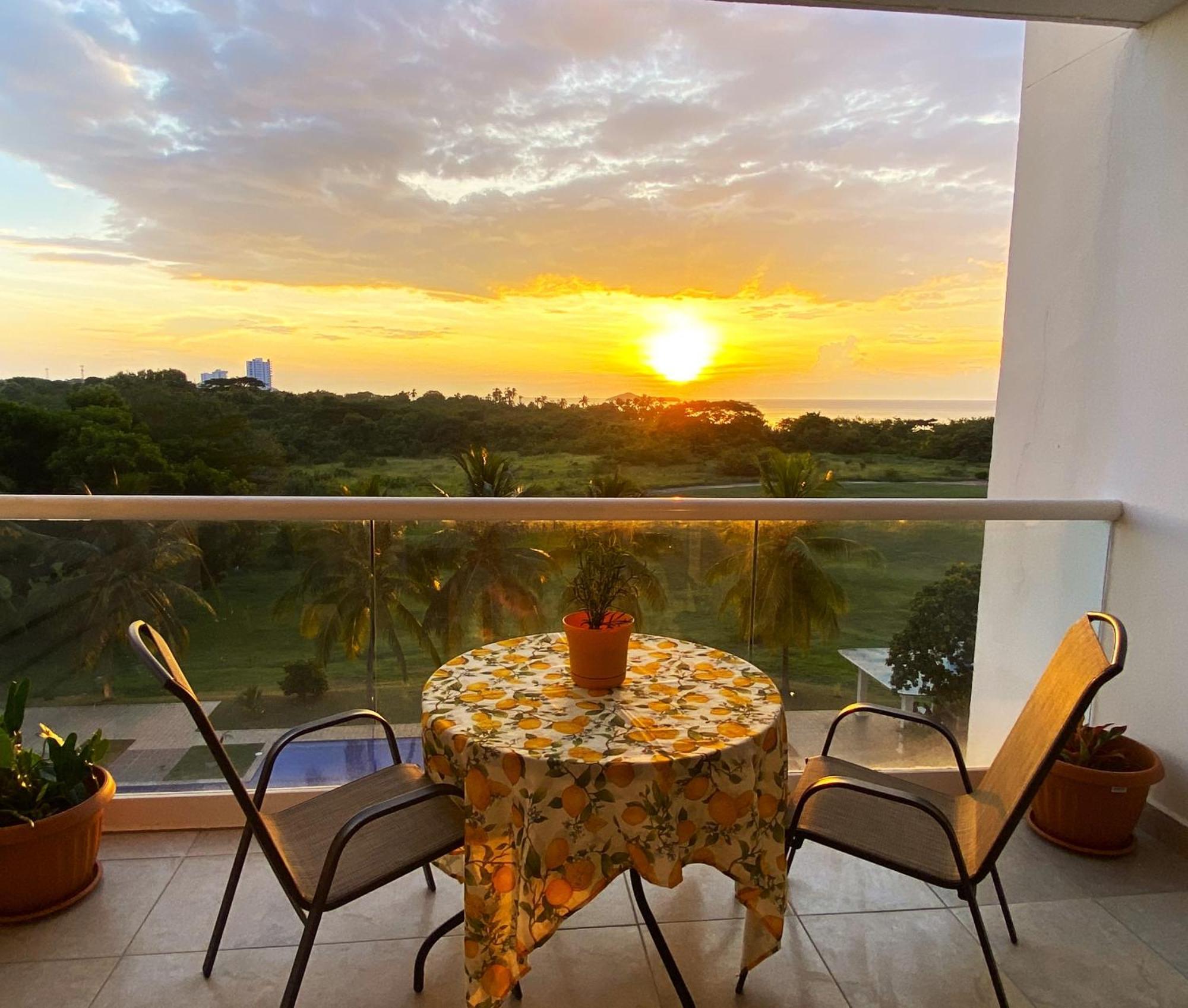 Апартаменты Playablanca Ocean Blue "Vista Al Mar" Плайя-Бланка Экстерьер фото