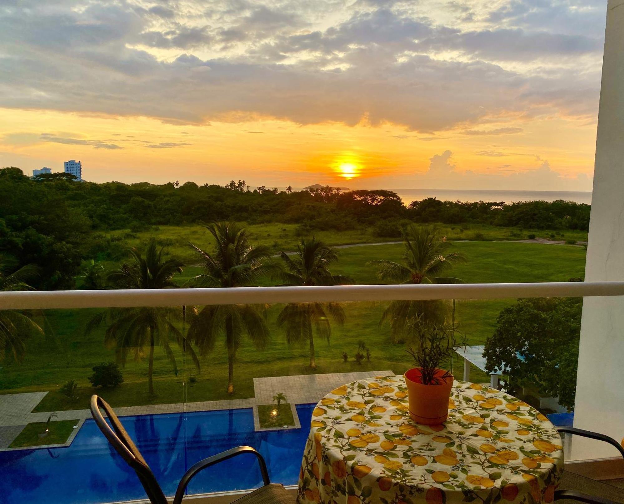 Апартаменты Playablanca Ocean Blue "Vista Al Mar" Плайя-Бланка Экстерьер фото