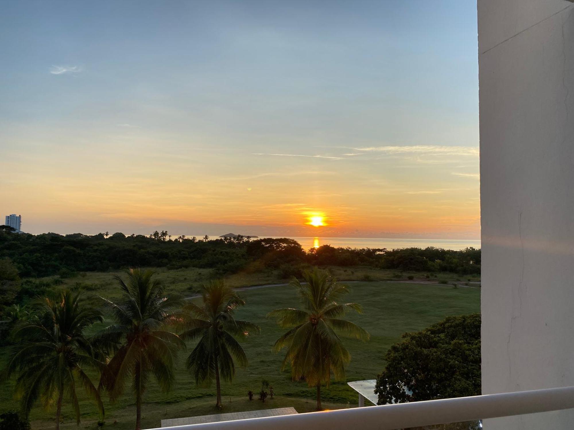 Апартаменты Playablanca Ocean Blue "Vista Al Mar" Плайя-Бланка Экстерьер фото